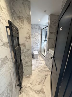 Photo 24- click for photo gallery